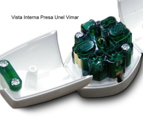 Presa volante Universale 16A per Spine Italiane e Schuko,  Vimar 00225