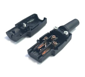 Presa tripolare IEC C13, VDE dritta, 10A a vite, con contatti nichelati