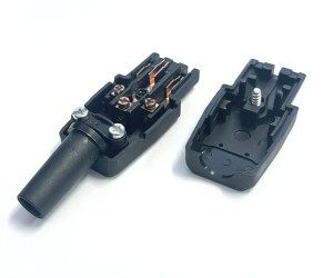 Presa tripolare IEC C13, VDE dritta, 10A a vite, con contatti nichelati